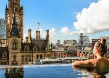 Crafting Your Manchester Odyssey: Unveiling Fulfilling Expeditions in the Heart of the City