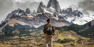 The Art of Traveling Well: Timeless Tour Tips for the Modern Explorer