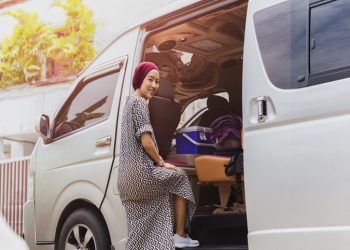 Smart Group Travel in Manchester: Budgeting Tips for Minibus and Coach Hire Services