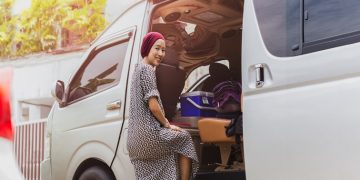 Smart Group Travel in Manchester: Budgeting Tips for Minibus and Coach Hire Services